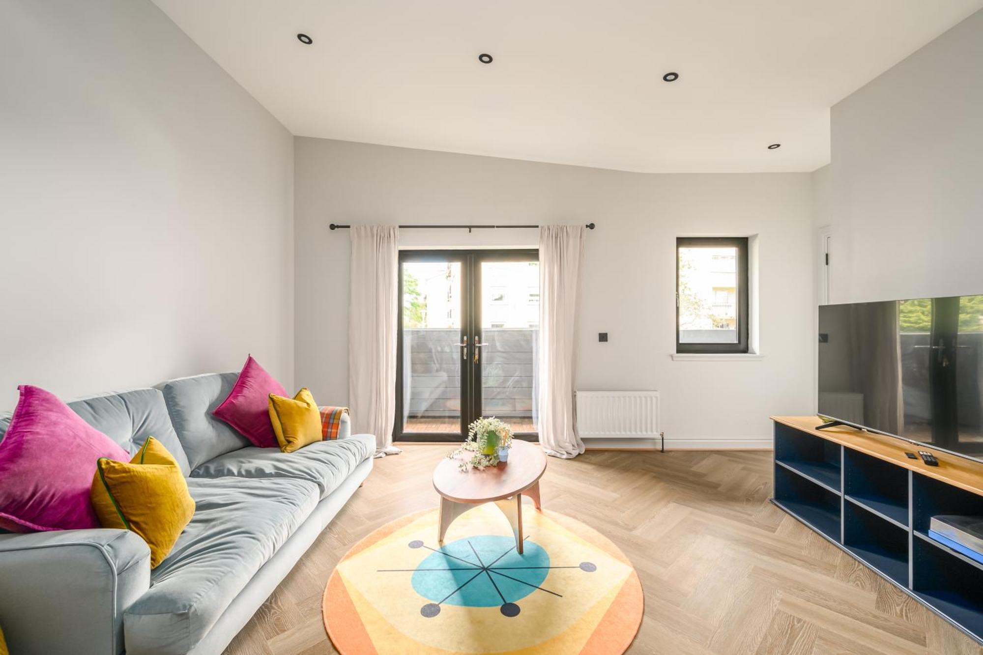 The Signal Station Luxury Aparthotel — Photos 1